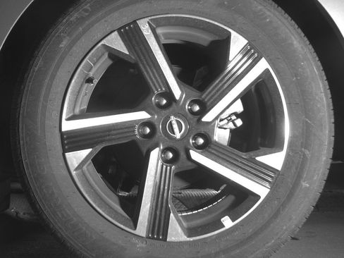 Used 2025 Nissan Sentra SV image 14