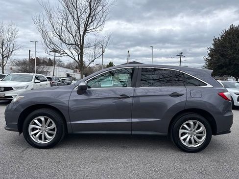 Used 2017 Acura RDX AWD image 2