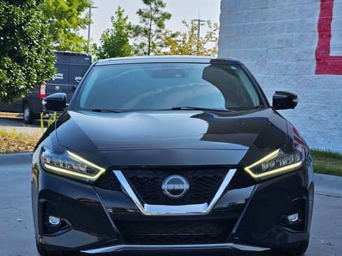 Used 2023 Nissan Maxima Platinum w/ Sport Mat Group FWD image 2