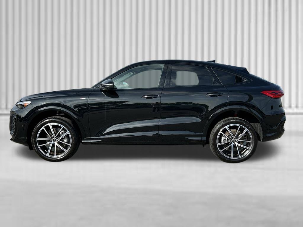 New 2026 Audi Q5 Premium Plus AWD/4WD image 2