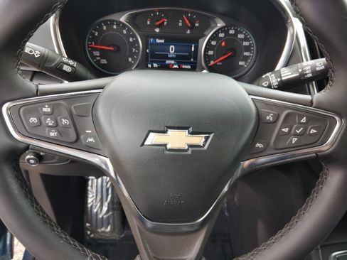 Used 2024 Chevrolet Equinox LT AWD/4WD image 17