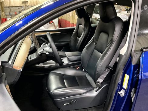 Used 2024 Tesla Model Y Long Range image 7