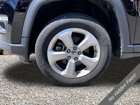 Used 2020 Jeep Compass Latitude AWD/4WD image 9