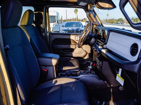 New 2026 Jeep Gladiator Willys image 21