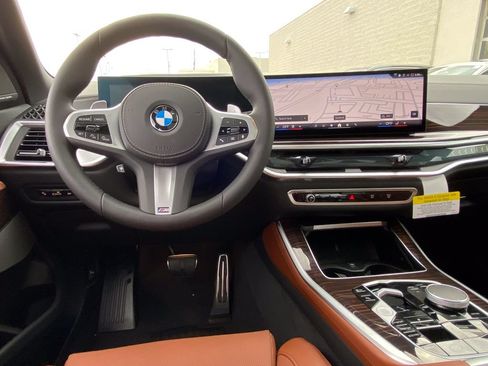 New 2026 BMW X5 xDrive40i w/ M Sport Package AWD/4WD image 18