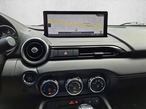 Used 2025 MAZDA MX-5 Miata Grand Touring w/ Weather Package RWD image 15