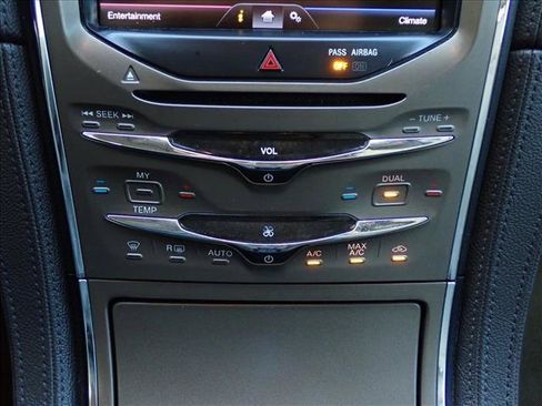 Used 2013 Lincoln MKX AWD image 21