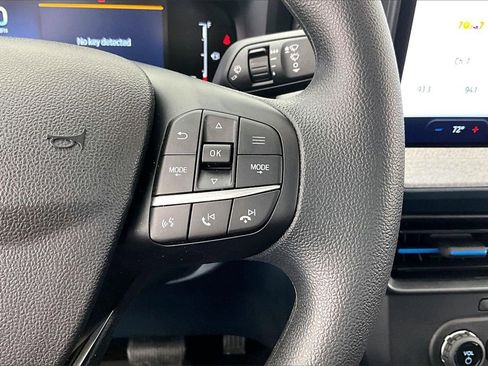 Used 2025 Ford Maverick XLT w/ Equipment Group 302A image 20