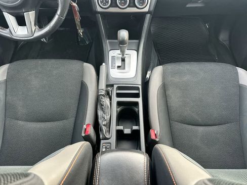 Used 2017 Subaru Crosstrek 2.0i Premium w/ Moonroof Package image 31