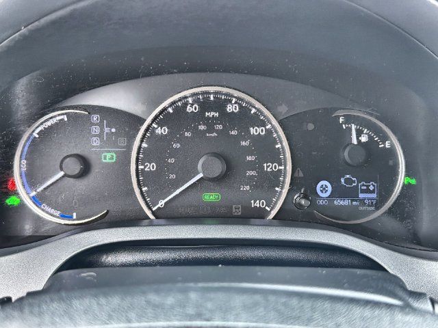 Used 2017 Lexus CT 200h w/ Navigation System Package FWD image 15