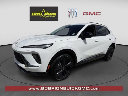 New 2025 Buick Envision Sport Touring image 1