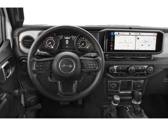Used 2025 Jeep Gladiator Sport AWD/4WD image 7