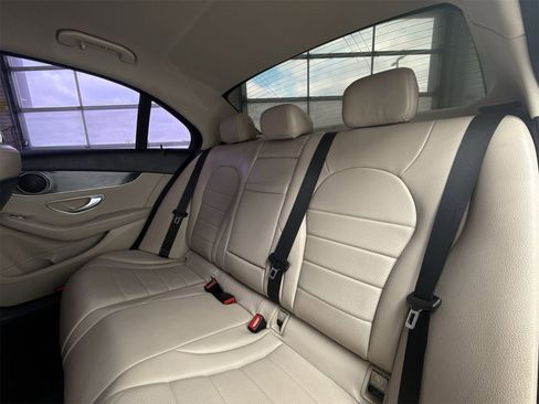 Used 2016 Mercedes-Benz C 300 Sedan image 28