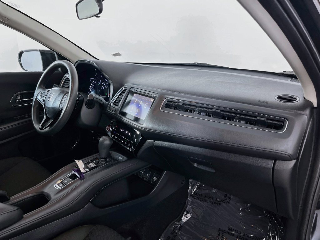 Used 2018 Honda HR-V EX image 34