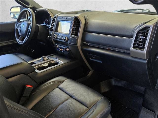 Used 2019 Ford Expedition XLT w/ Equipment Group 202A RWD image 22
