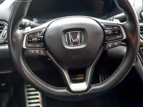 Used 2019 Honda Accord Sport image 14