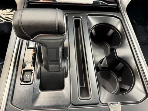 New 2025 Ford F150 Platinum w/ FX4 Off-Road Package image 38