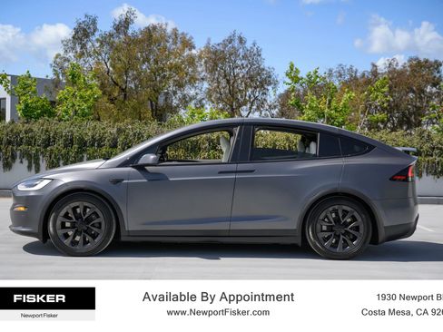 Used 2023 Tesla Model X AWD/4WD image 2