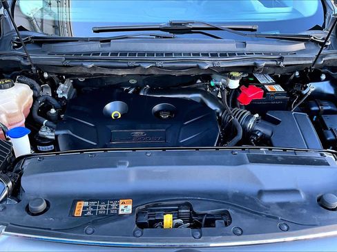 Used 2016 Ford Edge Titanium w/ Equipment Group 301A image 31