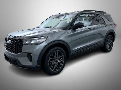 Used 2025 Ford Explorer ST-Line w/ ST-Line Street Pack AWD/4WD image 1