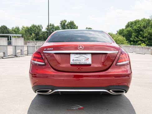 Used 2019 Mercedes-Benz E 300 image 6