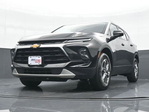 Used 2024 Chevrolet Blazer LT w/ Convenience Package image 16