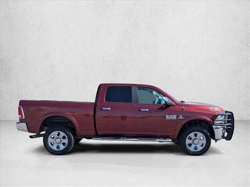 Used 2018 RAM 2500 Laramie AWD/4WD image 4
