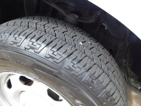 Used 2013 Ford F150 XL w/ XL Plus Pkg image 14