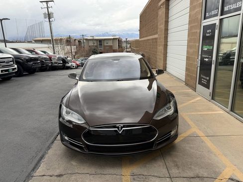 Used 2013 Tesla Model S Performance image 8