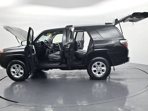 Used 2021 Toyota 4Runner SR5 Premium w/ Moonroof Package AWD/4WD image 70