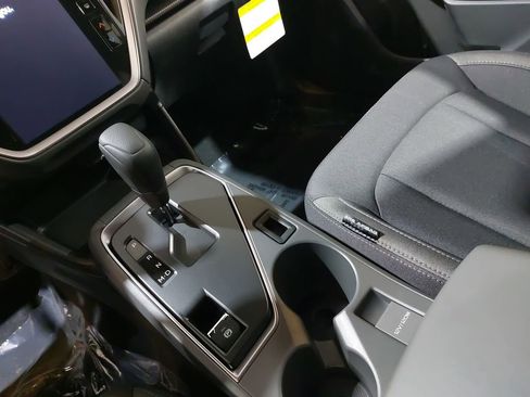 Certified 2025 Subaru Crosstrek 2.0i Premium w/ Convenience Package #2 image 23