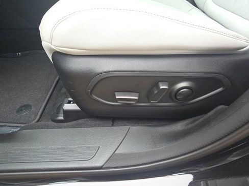 New 2026 Jeep Cherokee Limited image 15