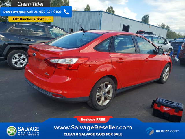 Used 2014 Ford Focus SE FWD image 4