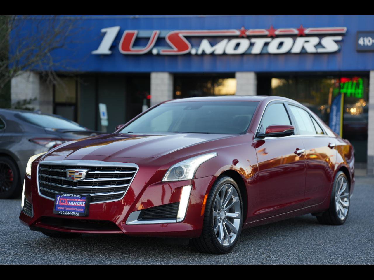 Used 2018 Cadillac CTS Luxury RWD image 1