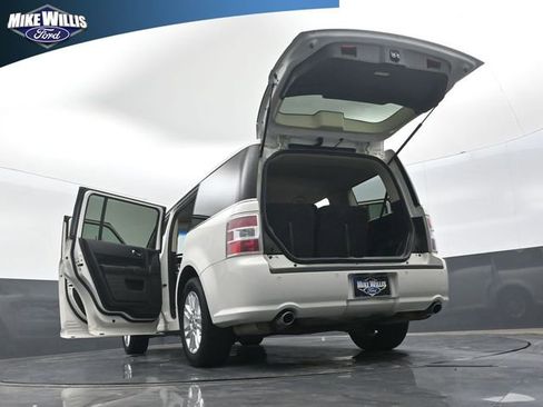 Used 2013 Ford Flex SEL image 30