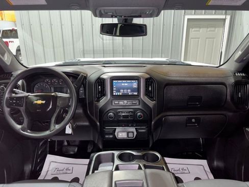 Used 2022 Chevrolet Silverado 2500 W/T w/ WT Convenience Package AWD/4WD image 17