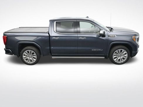 Used 2022 GMC Sierra 1500 Denali w/ Denali Reserve Package AWD/4WD image 23