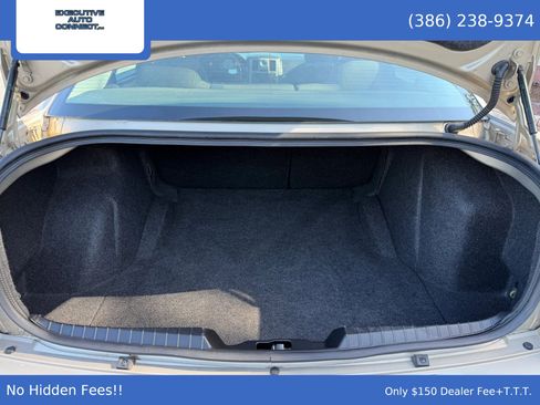 Used 2009 Chrysler 300 LX RWD image 10