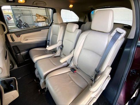Used 2019 Honda Odyssey EX-L image 21