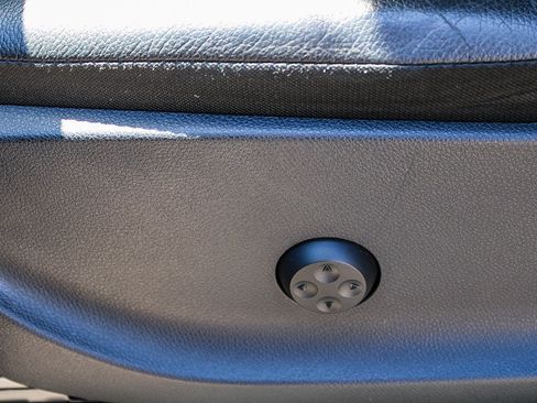 Used 2021 Mercedes-Benz Metris Passenger image 24