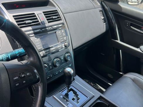 Used 2012 MAZDA CX-9 Touring w/ Moonroof & Bose Audio Pkg AWD/4WD image 21