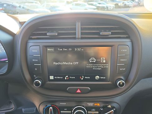 New 2025 Kia Soul LX image 24