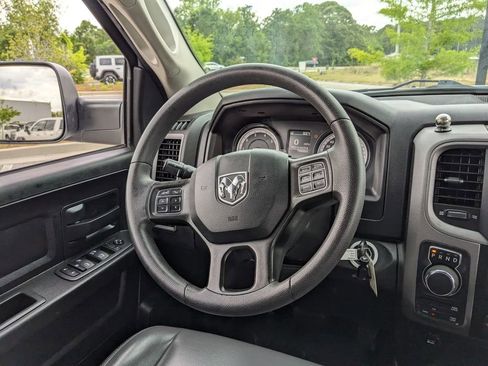 Used 2022 RAM 1500 Tradesman w/ Chrome Appearance Group AWD/4WD image 23