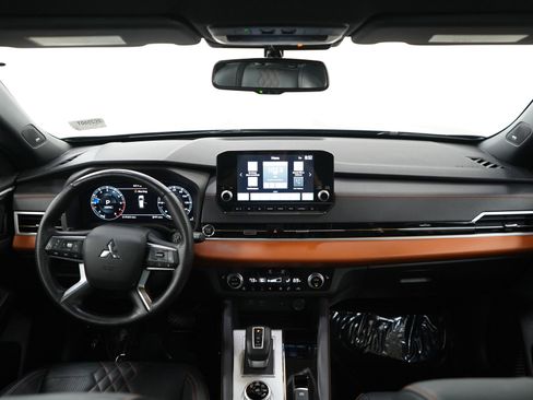 Used 2022 Mitsubishi Outlander SEL FWD image 14