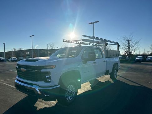 Used 2025 Chevrolet Silverado 2500 W/T w/ WT/CX Safety Package image 7