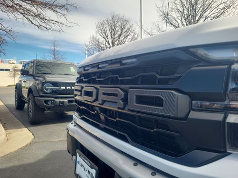 Used 2025 Ford F150 Raptor AWD/4WD image 23