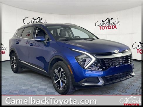 Used 2025 Kia Sportage EX AWD/4WD image 1