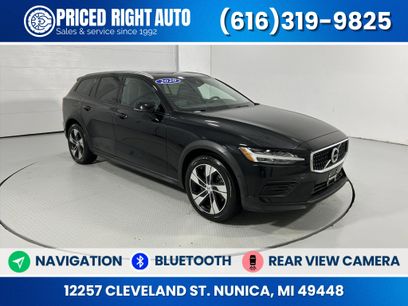Used 2020 Volvo V60 T5 Cross Country w/ Protection Package Premier