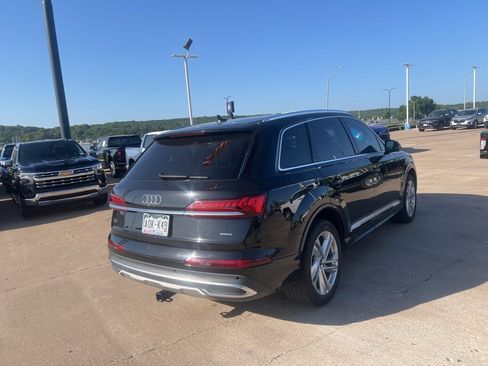 Used 2022 Audi Q7 3.0T Premium Plus image 11