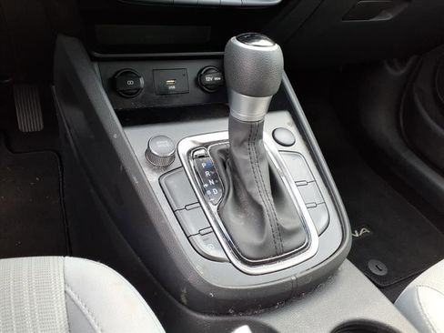 Used 2023 Hyundai Kona SEL image 10